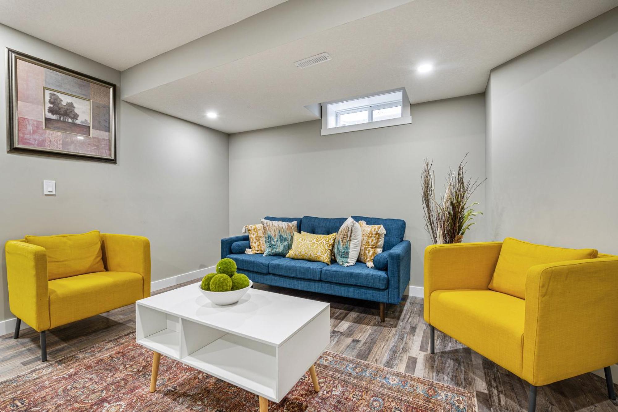 Modern 2 Bedroom Basement Suite With Laundry YYC Kültér fotó